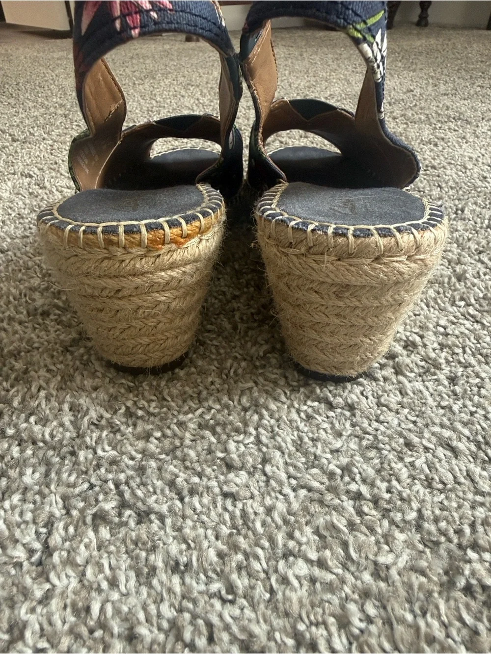 Clarks Artisan Floral Espadrille Wedges Sz 8 Cottagecore Boho Navy Wildflower